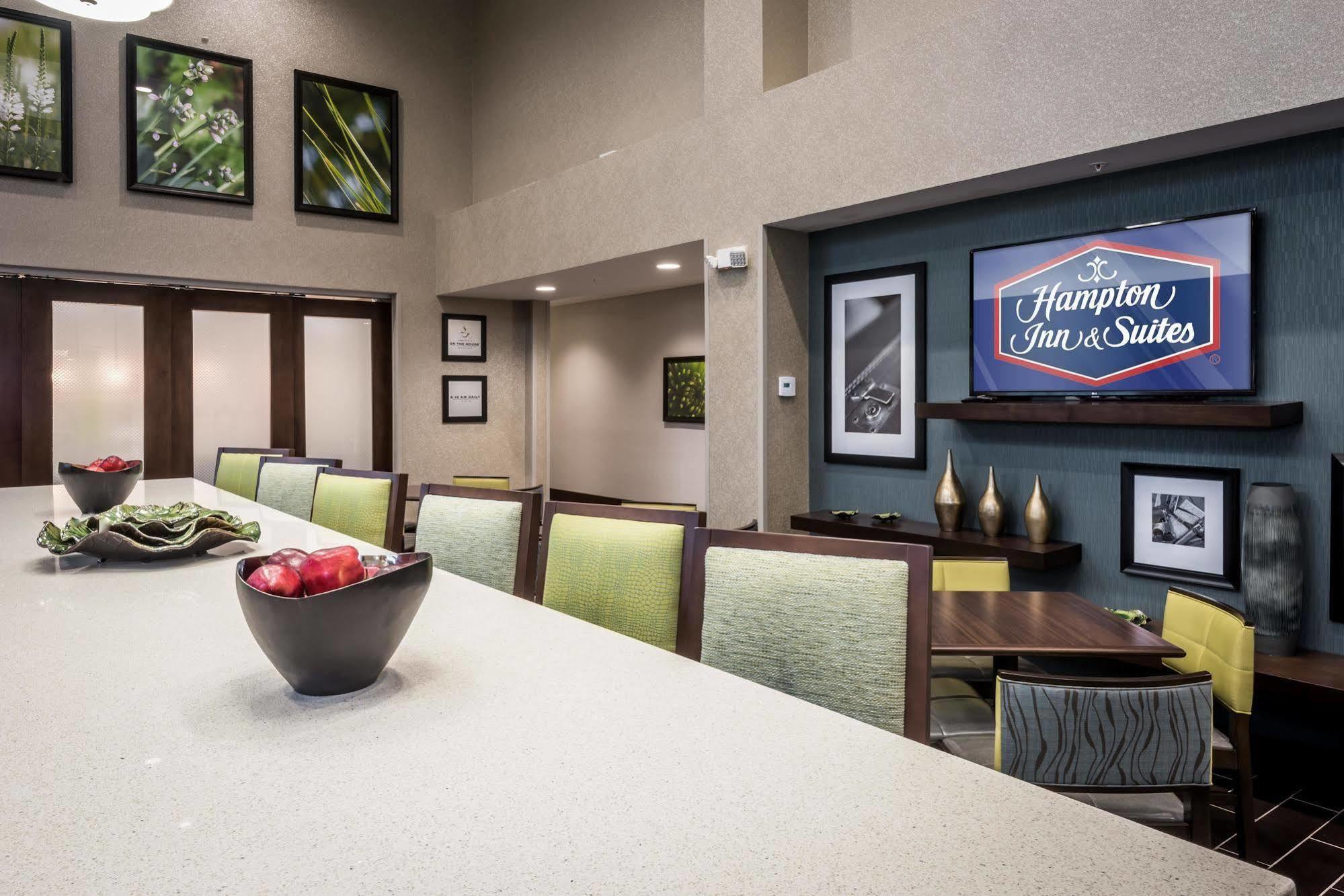 Hampton Inn & Suites By Hilton Hammond, In Eksteriør billede